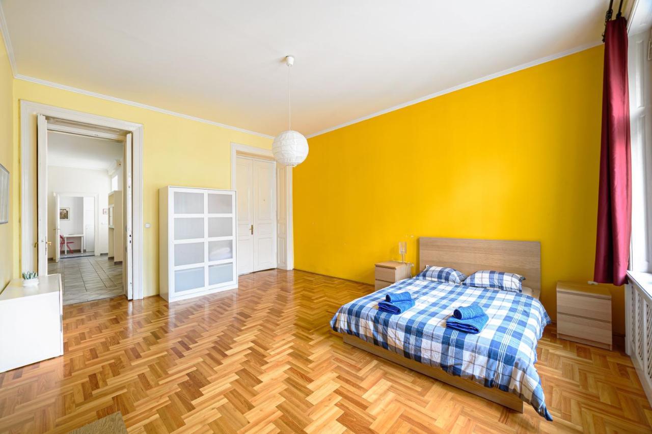 Alessia Apartment City Center Budapest Exteriör bild